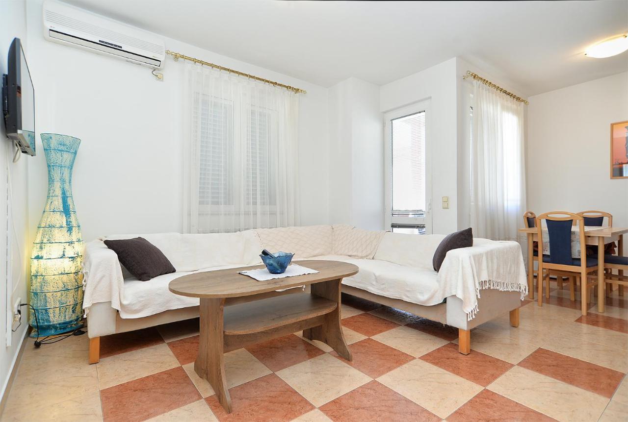 Apartments Martin 2224 Rovinj Exterior foto